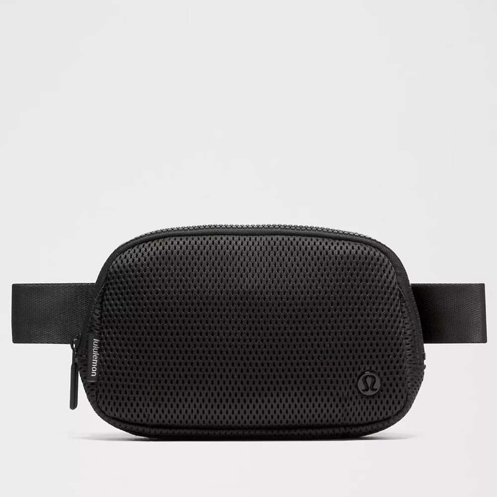 🆕 Lululemon Everywhere Belt Bag 1L Knit Mesh